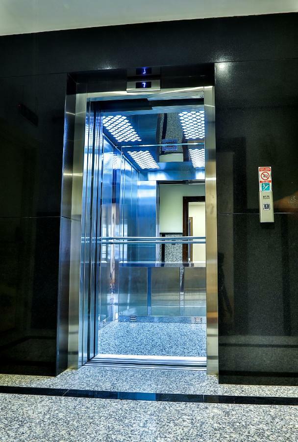 Modern Suites Istanbul Exterior photo